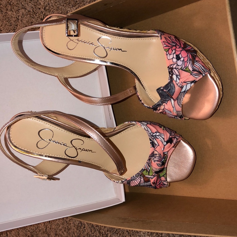 NWT Jessica Simpson Open toe Wedge Sandals